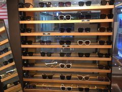 -MUJOSH木九十眼镜(月星环球港B1店)
