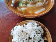 -眼镜肥肠店(振兴街店)