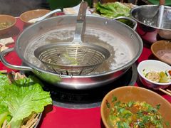 -潮汕·草根牛肉档(上海荟聚城市集市店)