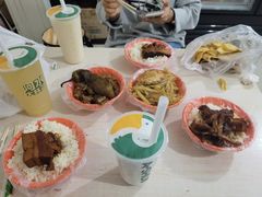 -咱家王新国把子肉(县东巷店)