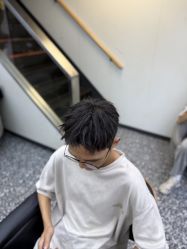 -藤野造型专业烫染接发