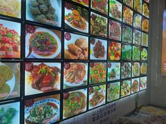 -芦茨金富饭庄·25年老字号·专做稻草鸡