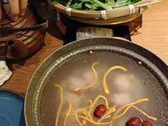 -吃饭皇帝大(合生汇店)