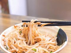 -再回首鸡肉米线(人民路一店)