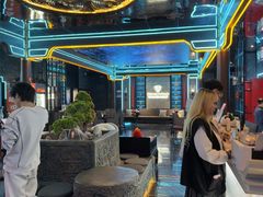 -屋有岛沉浸游戏旗舰店(中山公园店)