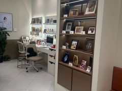 -HIMO海马体照相馆(上海华润CP静安店)