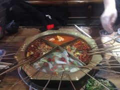 -乐山串串香老火锅(鼓楼店)
