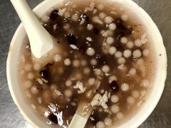 -芳婆糕团店(王府大街店)