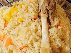 -伊带伊路新疆美食府(呼家楼店)