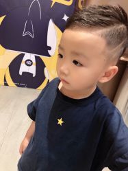 -爆米花儿童美发乐园