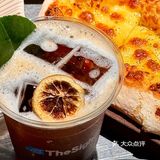 烟台山又上新了！！西餐&甜品联名！！