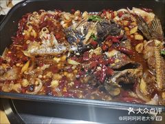 -小小河边鱼(天润城店)