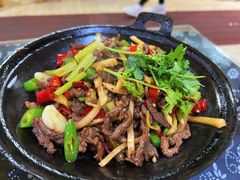 干煸牛肉丝-张关合渣(航空大道店)