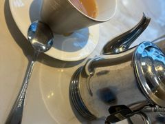 -La-Serene Café