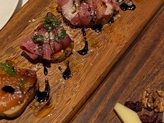 -wineapp葡萄酒餐吧(外滩金融中心店)