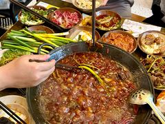 -黄潇洒老火锅(九眼桥宏济巷店)
