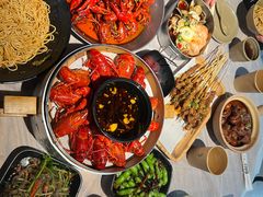-巴厘龙虾·榜首油焖大虾(音乐学院·沿江酒馆店)