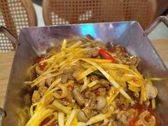 -川堂风·跷脚牛肉·乐山爆炒(宝山日月光店)