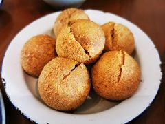 -包整·丝娃娃(一览甲秀楼风景店)