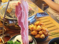 -叽叽扎扎烤肉场(生态城万达店)