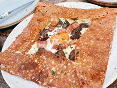 鸡蛋蘑菇熏肉荞麦可丽饼-RAC BAR(安福路店)