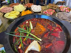 -黄潇洒老火锅(九眼桥宏济巷店)