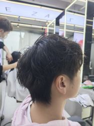 -藤野造型烫发染发