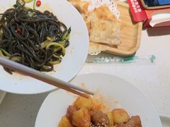 -小鱼小牛·鱼牛干锅·脆鱼火锅(世欧广场店)