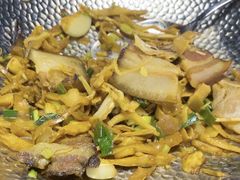 -雀舞云南菜(天津天河城购物中心店)