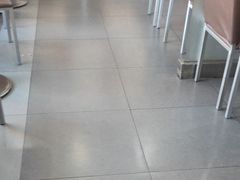 大堂-李先生牛肉面大王(营口大润发店)