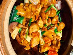啫啫土鸡-荣小馆(杭州大厦店)