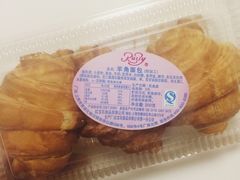 -红宝石·鲜奶小方·海派西点房(丰庄店)