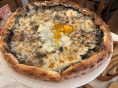 黑松露披萨-IL TEATRO 精品意大利餐厅