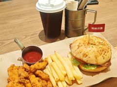 -必胜客(南通新圆融店)
