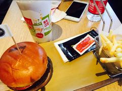 -麦当劳(新王府井店)