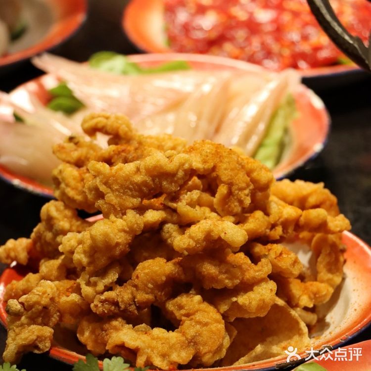 8款甜品+20款小吃随便吃|这家火锅，我爱了