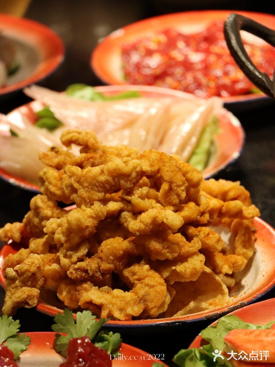 8款甜品+20款小吃随便吃|这家火锅，我爱了