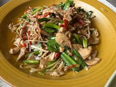普洱小炒鸡肉-半山腰·云南菜(侨福芳草地店)