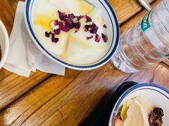 -云阿蛮云南生烫牛肉米线(奉贤路店)