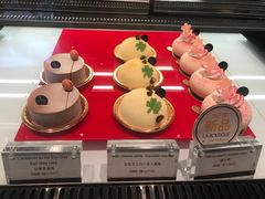 -Salon de The de Joel Robuchon(外滩18号店)