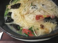 -蒙小妹骨汤饭.米线(新光路店)