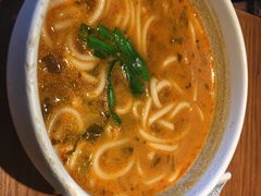 小锅米线-云海肴·汽锅鸡·云南菜(天山百盛优客店)