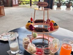 -亚龙湾喜来登·美景台大堂吧