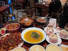 -先启半步颠.川菜.小酒馆(宝安坪洲店)
