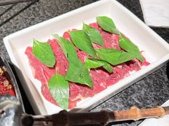罗勒牛肉-三出山火锅(南京万象天地店)