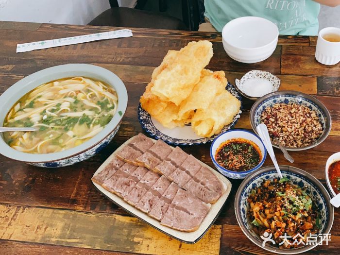 回辉登偰氏面片(东莲花美食街店)图片