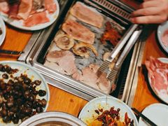 -钦瓦台时尚自助餐厅(银泰城店)