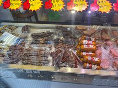 -秋林里道斯(新阳路家乐福店)