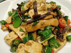 湖南小炒香干-读酒坊私房菜
