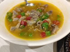 酸汤金菇肥牛-和记小菜(东方店)